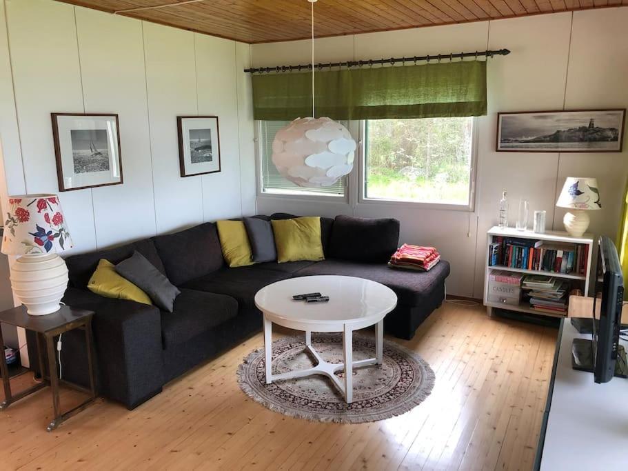 With Own Beach, Seaterrace & Pavillion. * Mariehamn